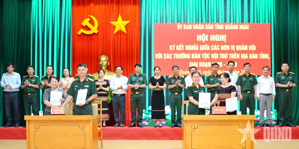 Các đơn vị Quân đội kết nghĩa với các trường dân tộc nội trú ở Quảng Ngãi
